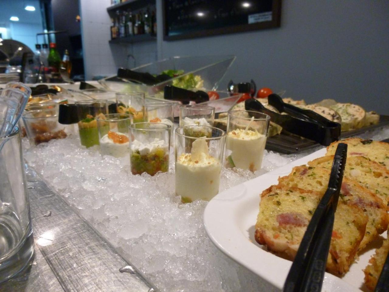 Brit Hotel 마옌 외부 사진